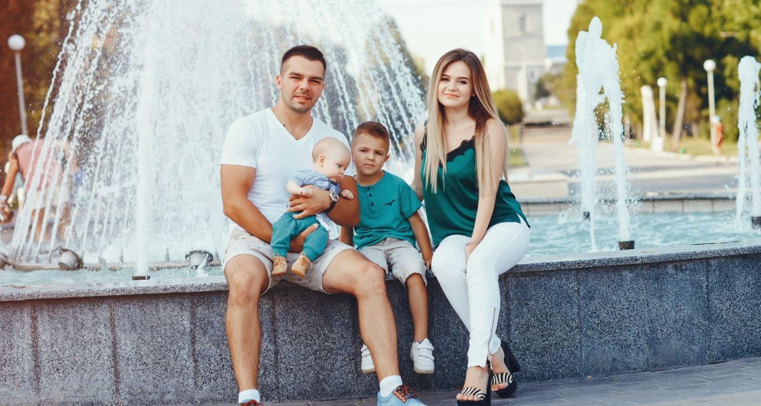 Style for the Whole Family: A Comprehensive Guide to Effortless Outfits